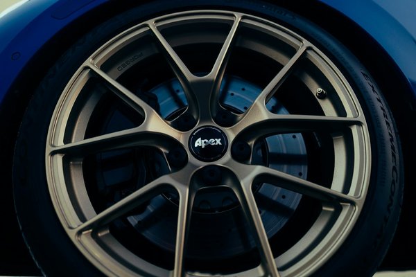 Comment les différentes marques de voitures se positionnent-elles sur le marché des SUV en 2023?